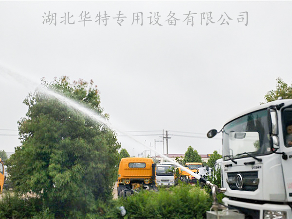 灑水車(chē)電動(dòng)水炮低壓噴灑